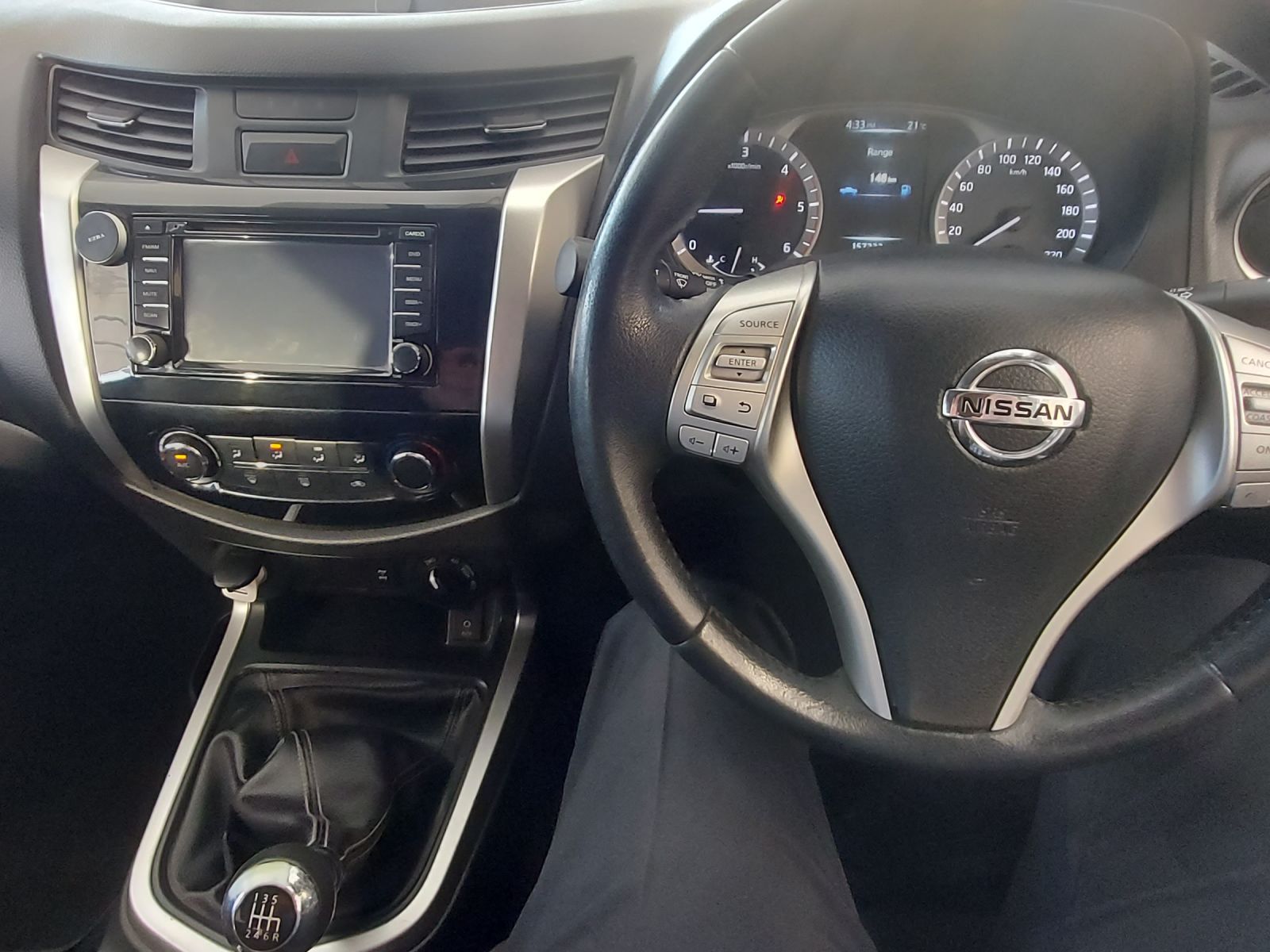 2017 Nissan Navara photo 10