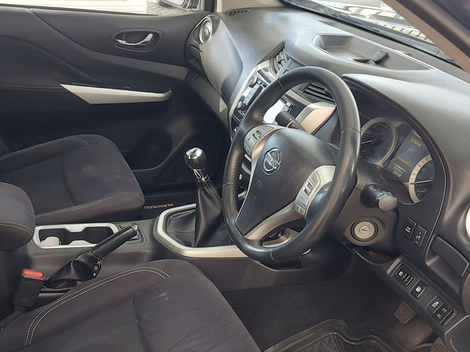2017 Nissan Navara photo 11