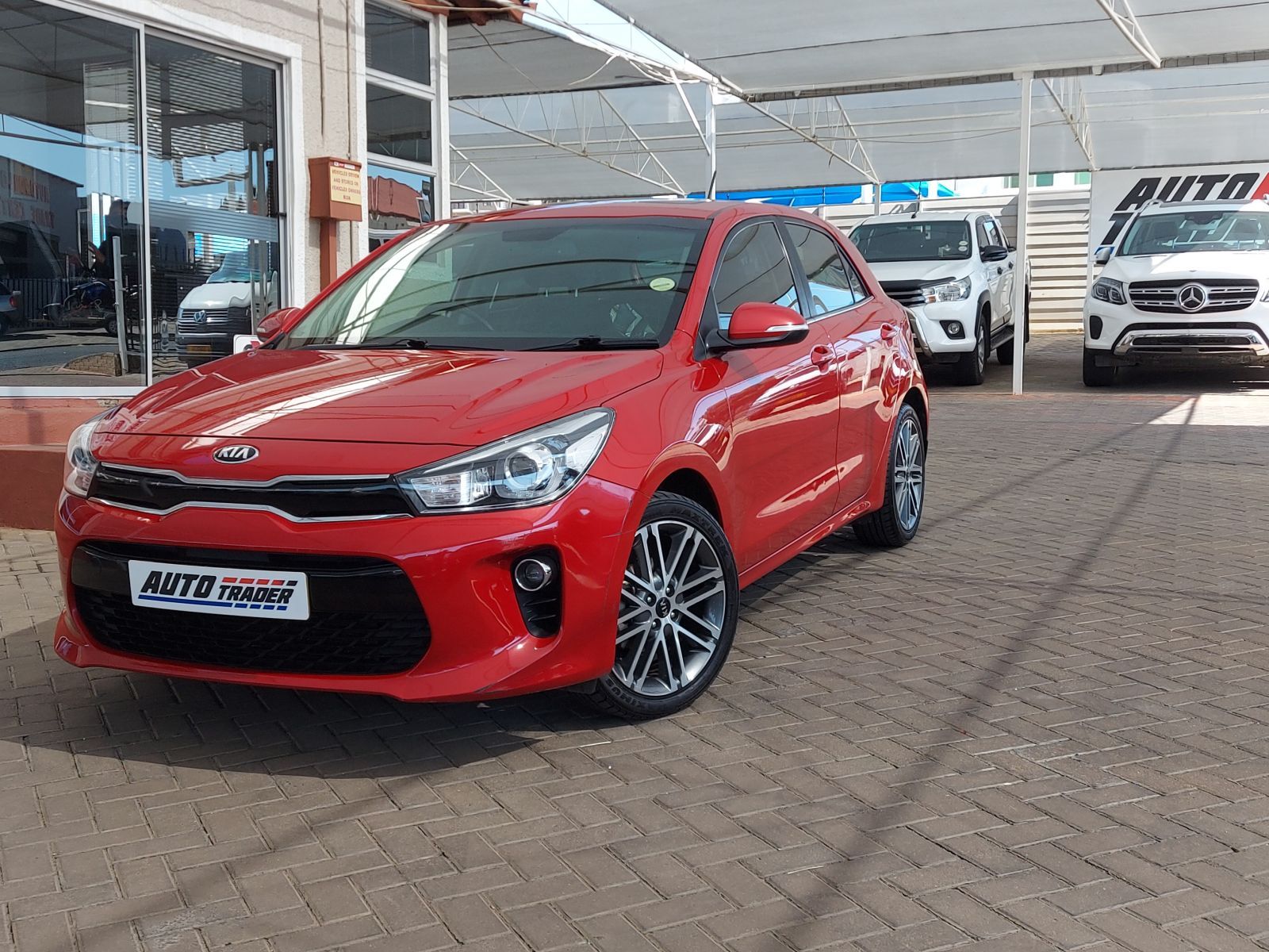 2018 Kia Rio photo 1