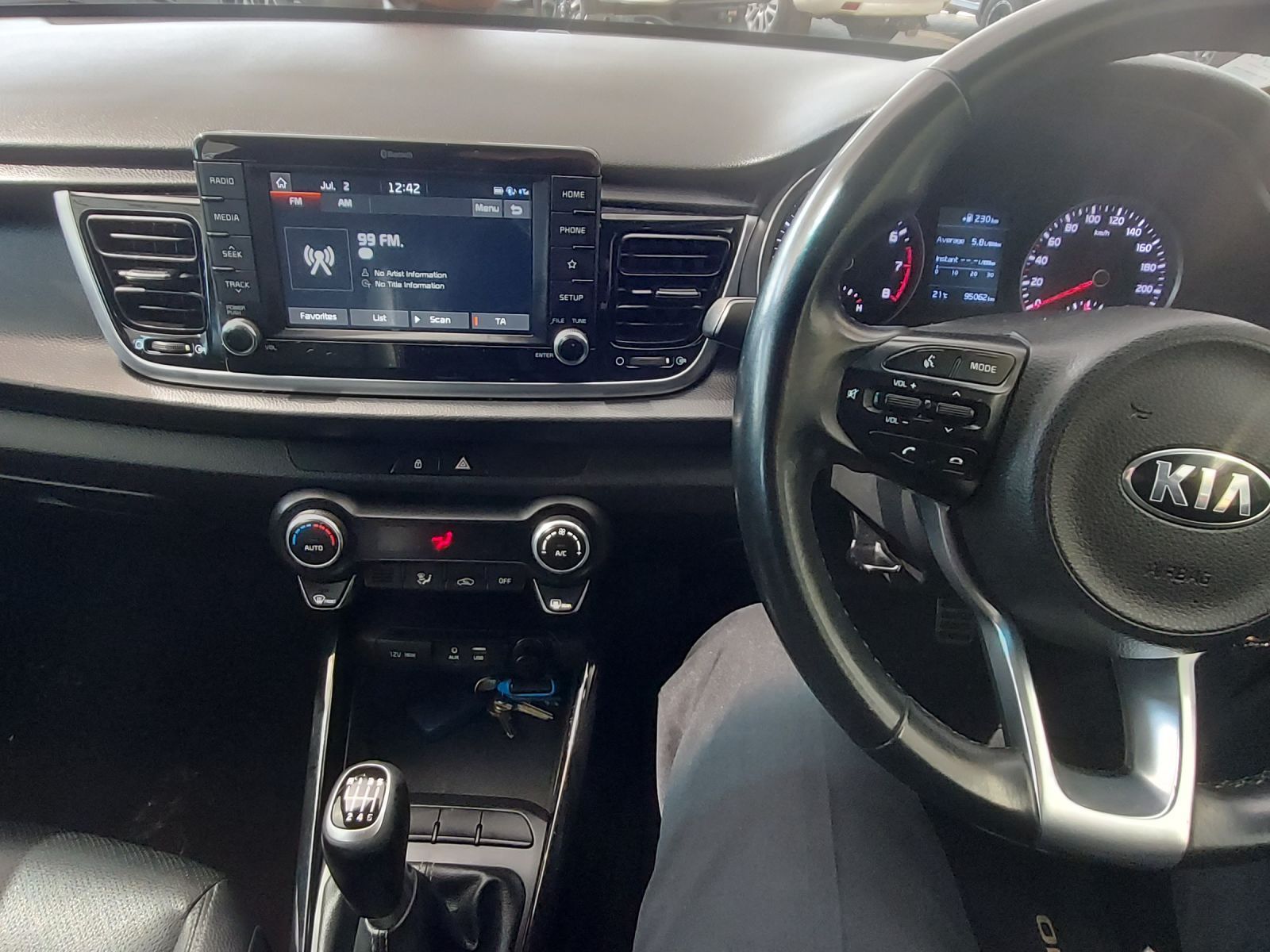 2018 Kia Rio photo 10