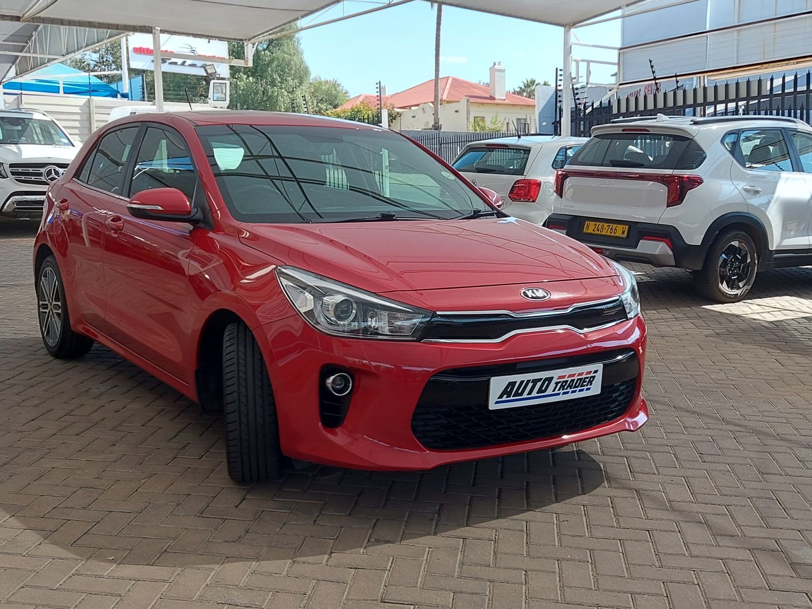 2018 Kia Rio photo 2
