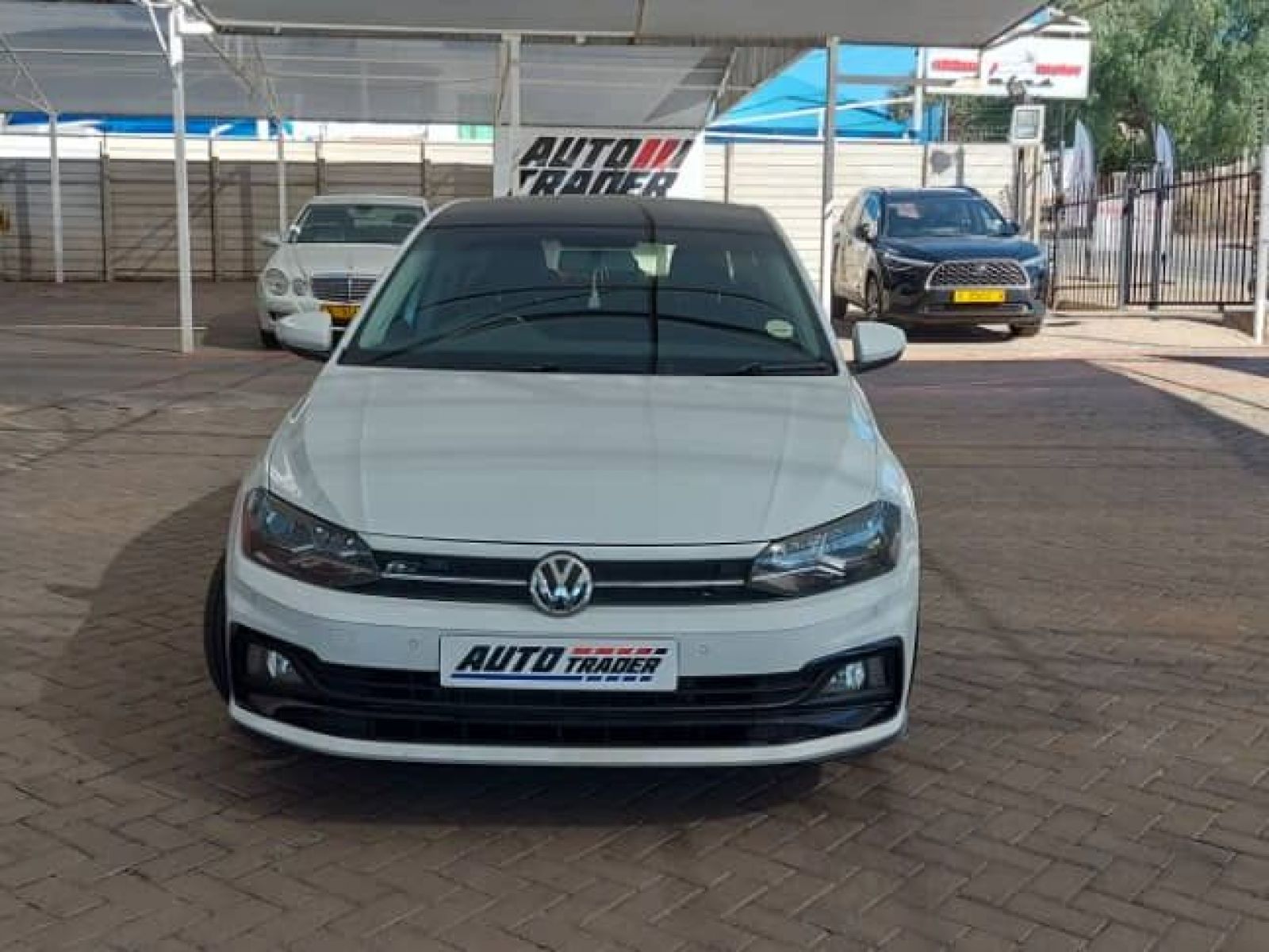 2019 Volkswagen Polo photo 2