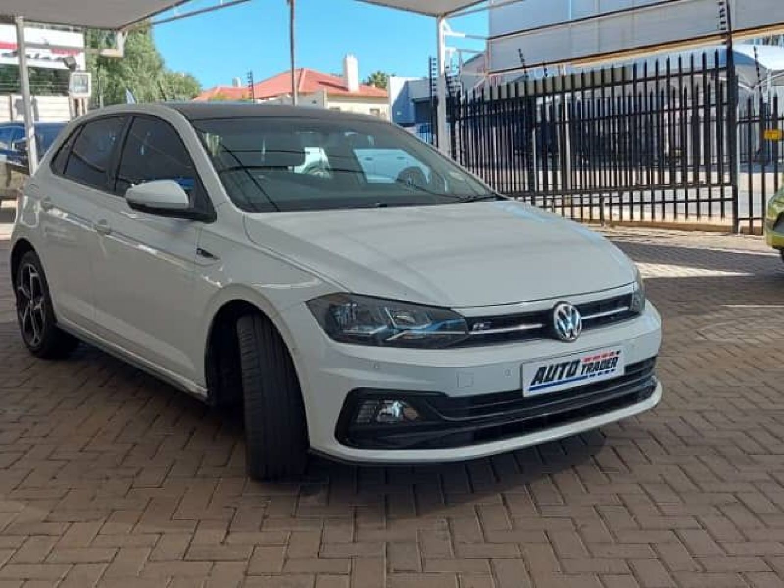 2019 Volkswagen Polo photo 3