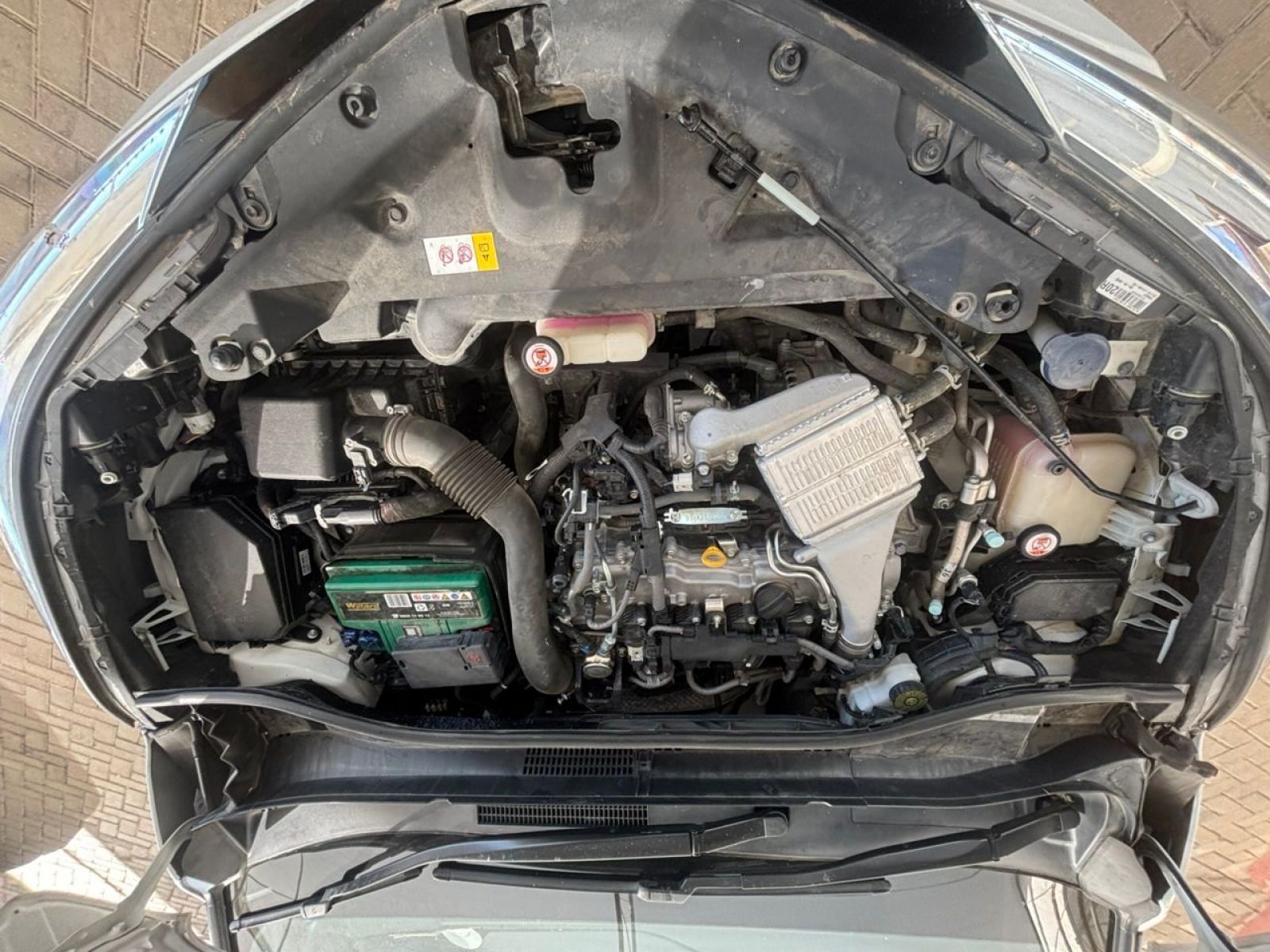 2021 Toyota C-HR photo 14