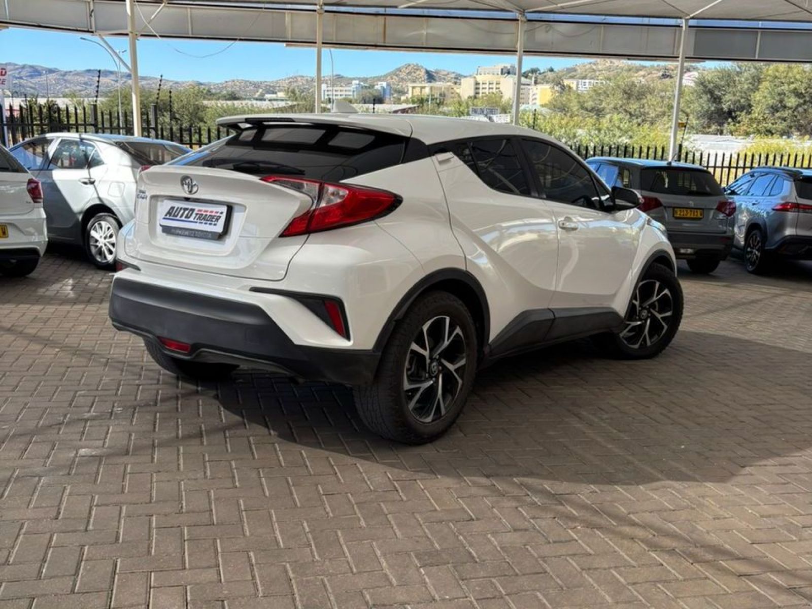 2021 Toyota C-HR photo 7