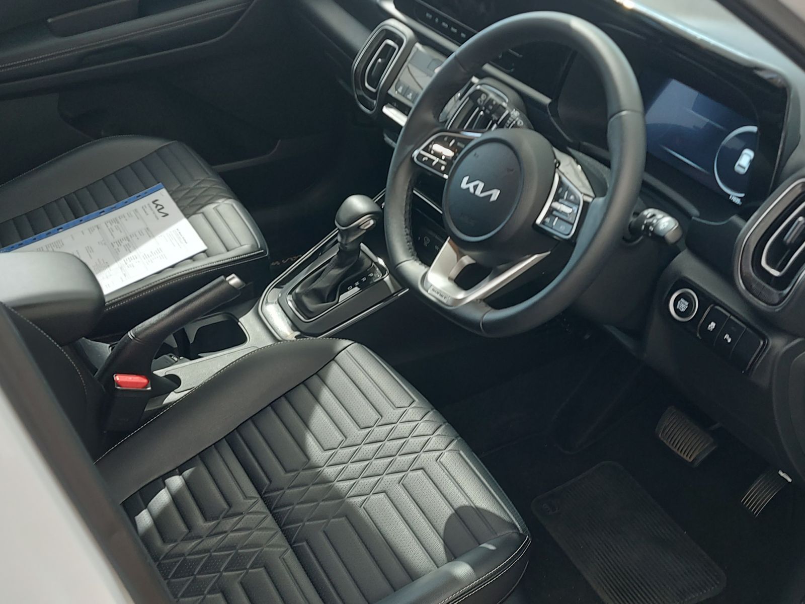 2024 Kia Sonet photo 11