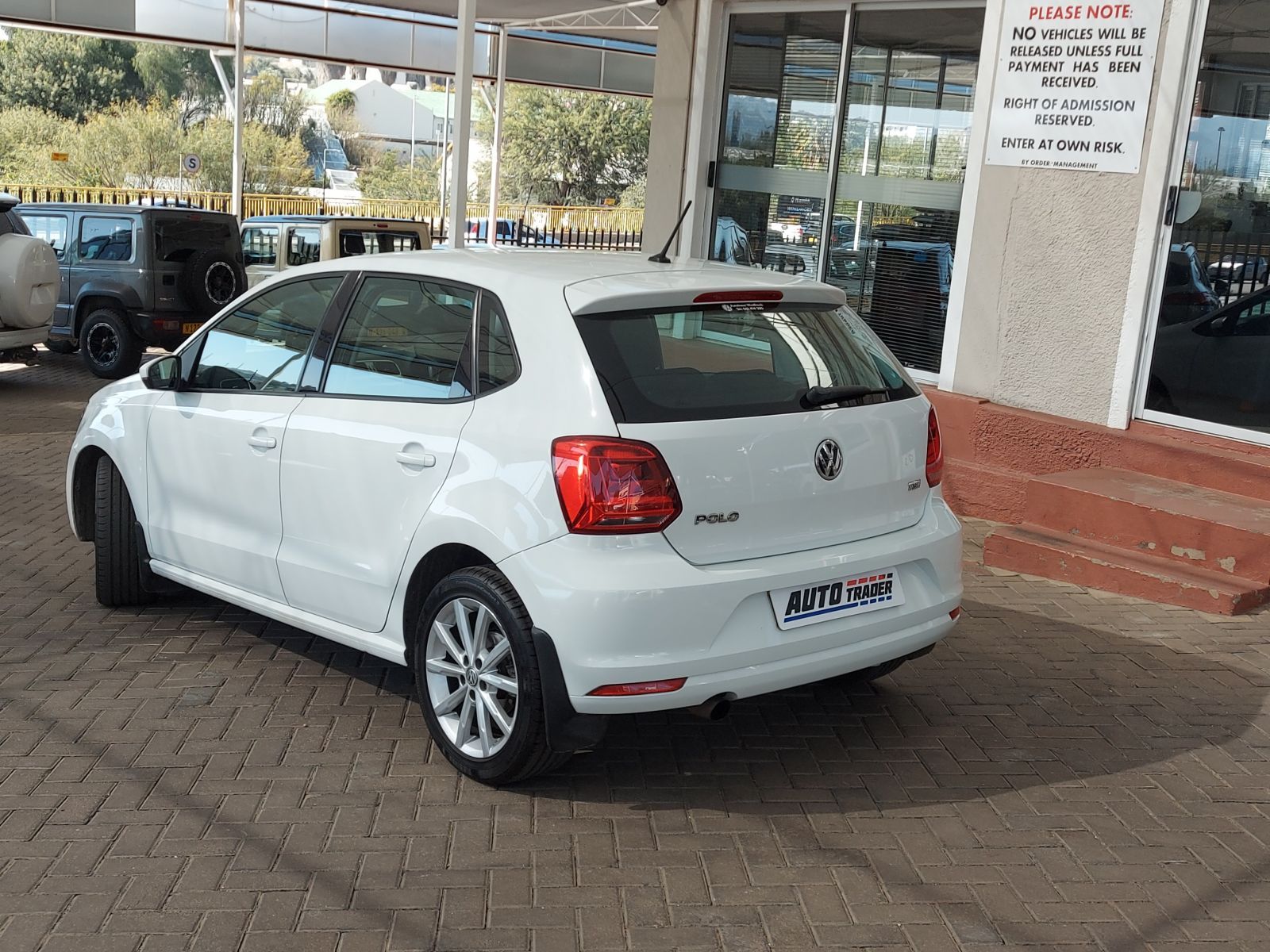 2015 Volkswagen Polo photo 5