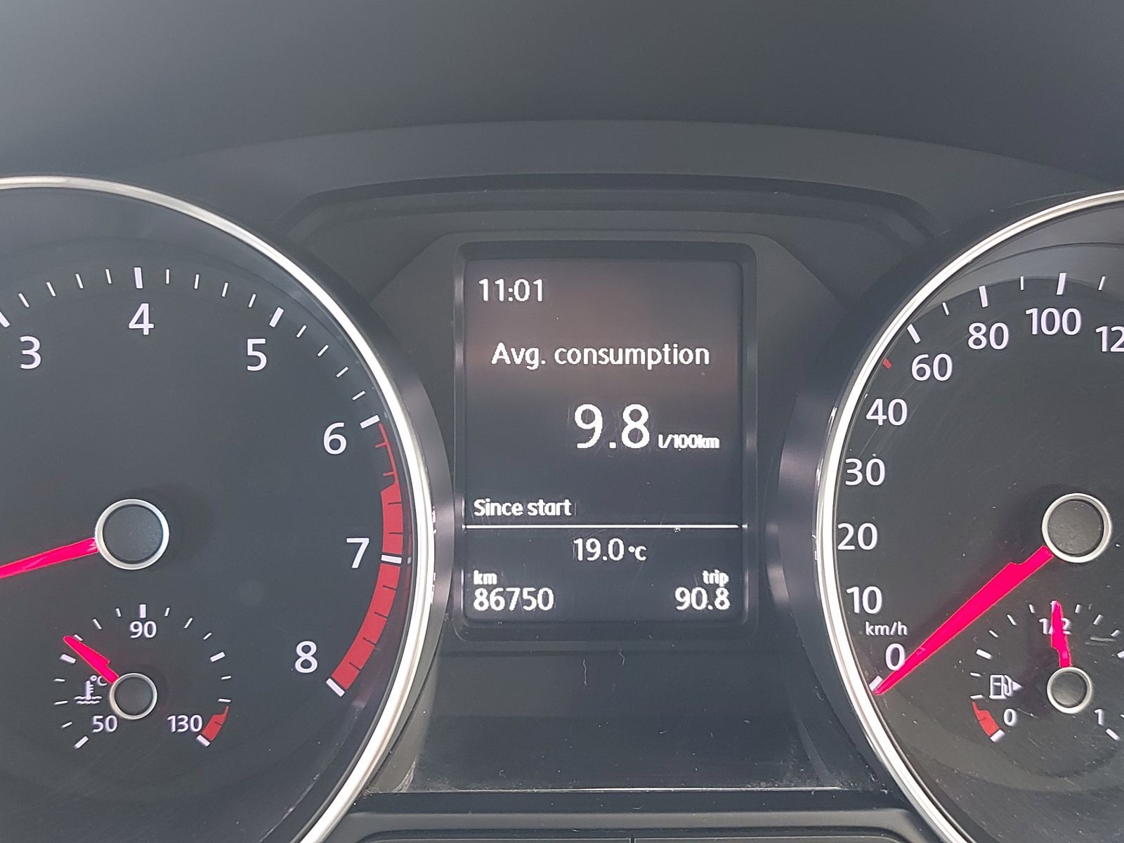 2015 Volkswagen Polo photo 9