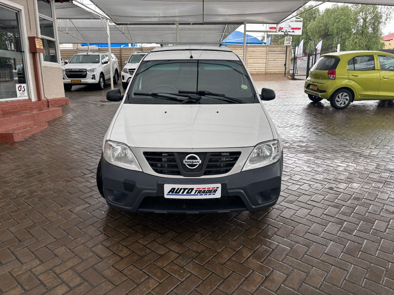 2018 Nissan NP200 photo 2