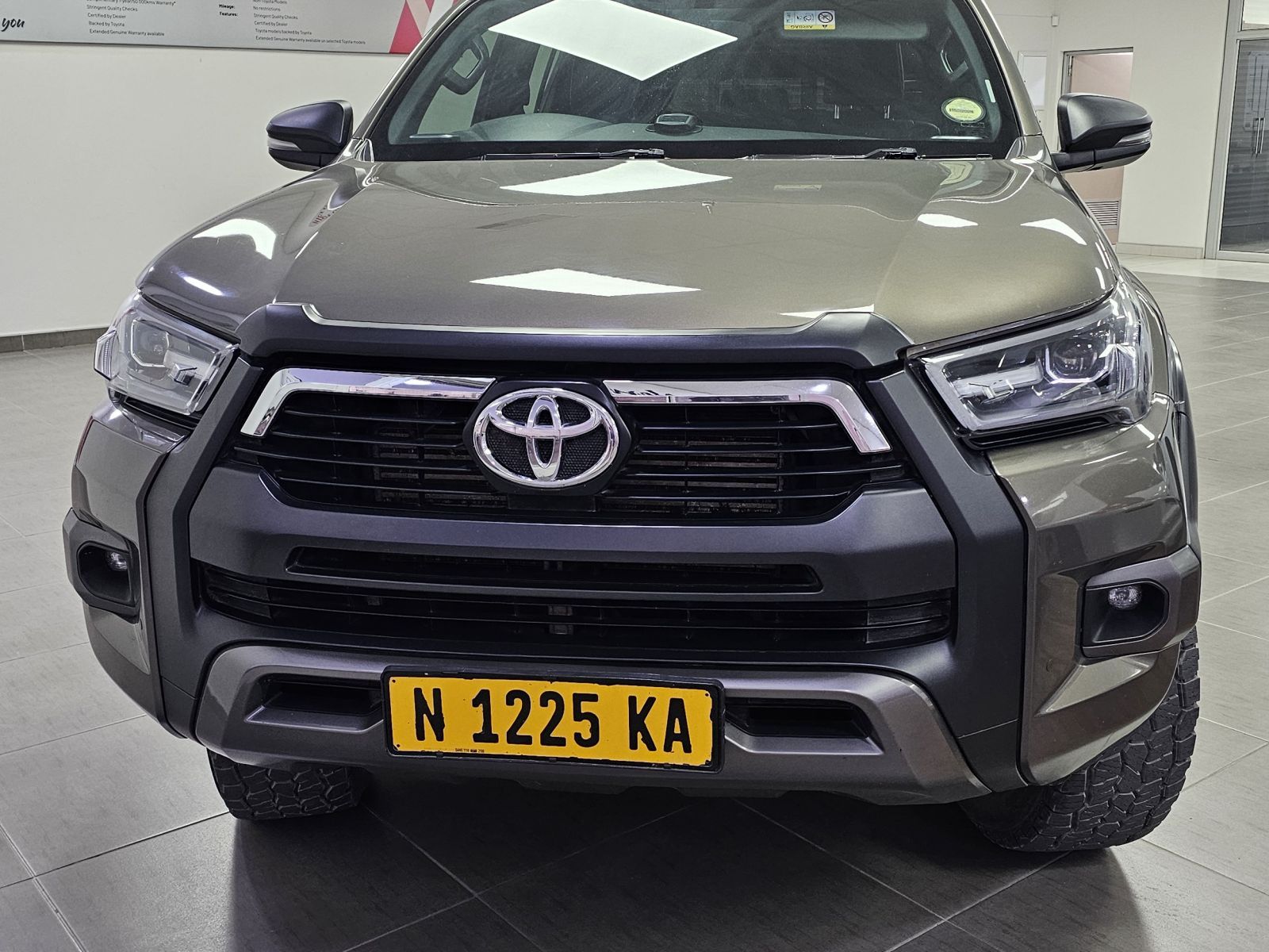 2021 Toyota Hilux photo 1