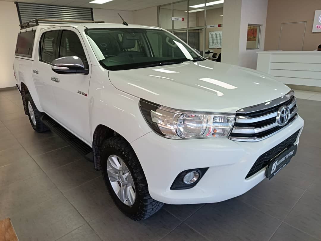 2017 Toyota Hilux photo 1