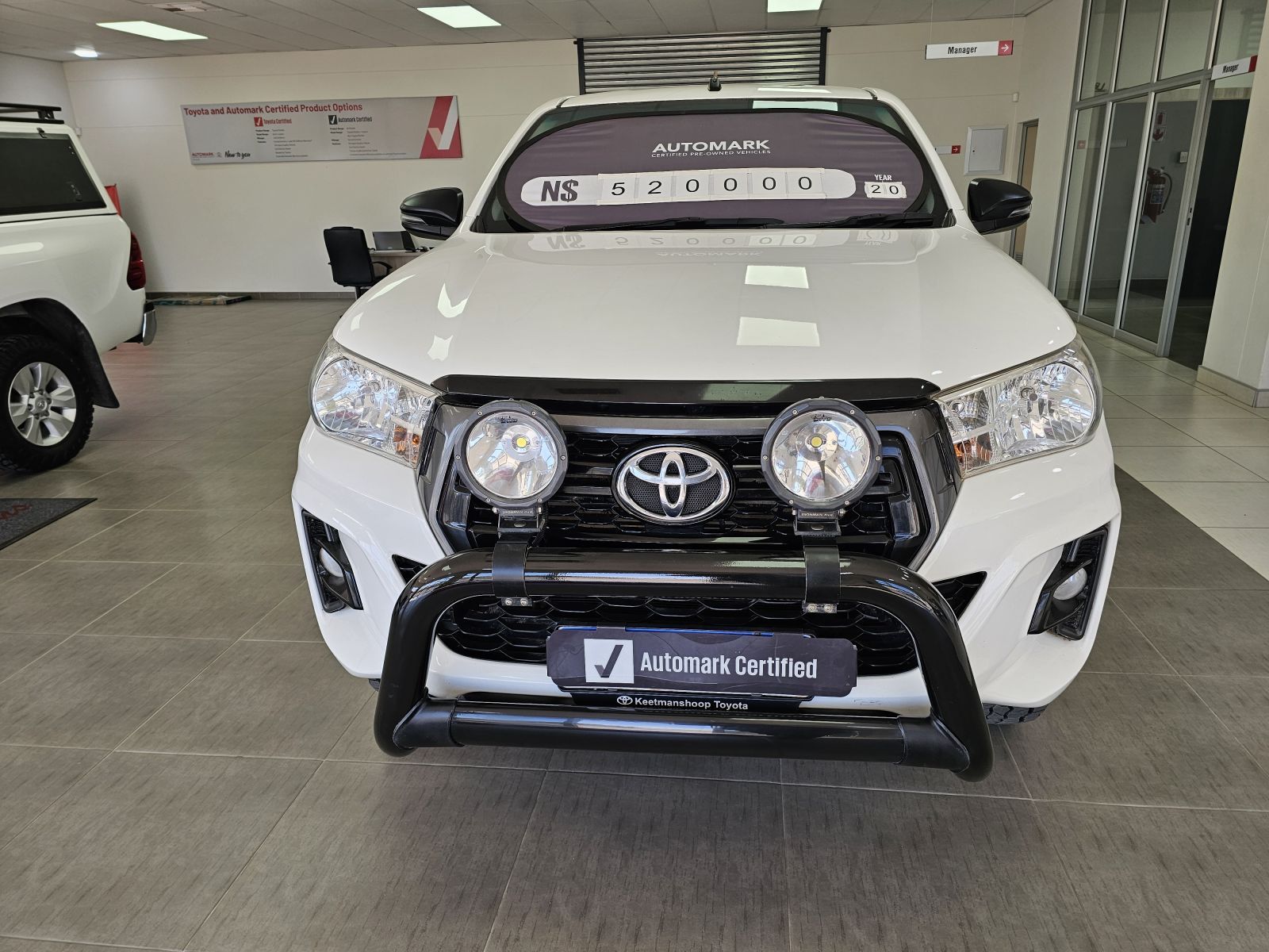 2020 Toyota Hilux photo 1
