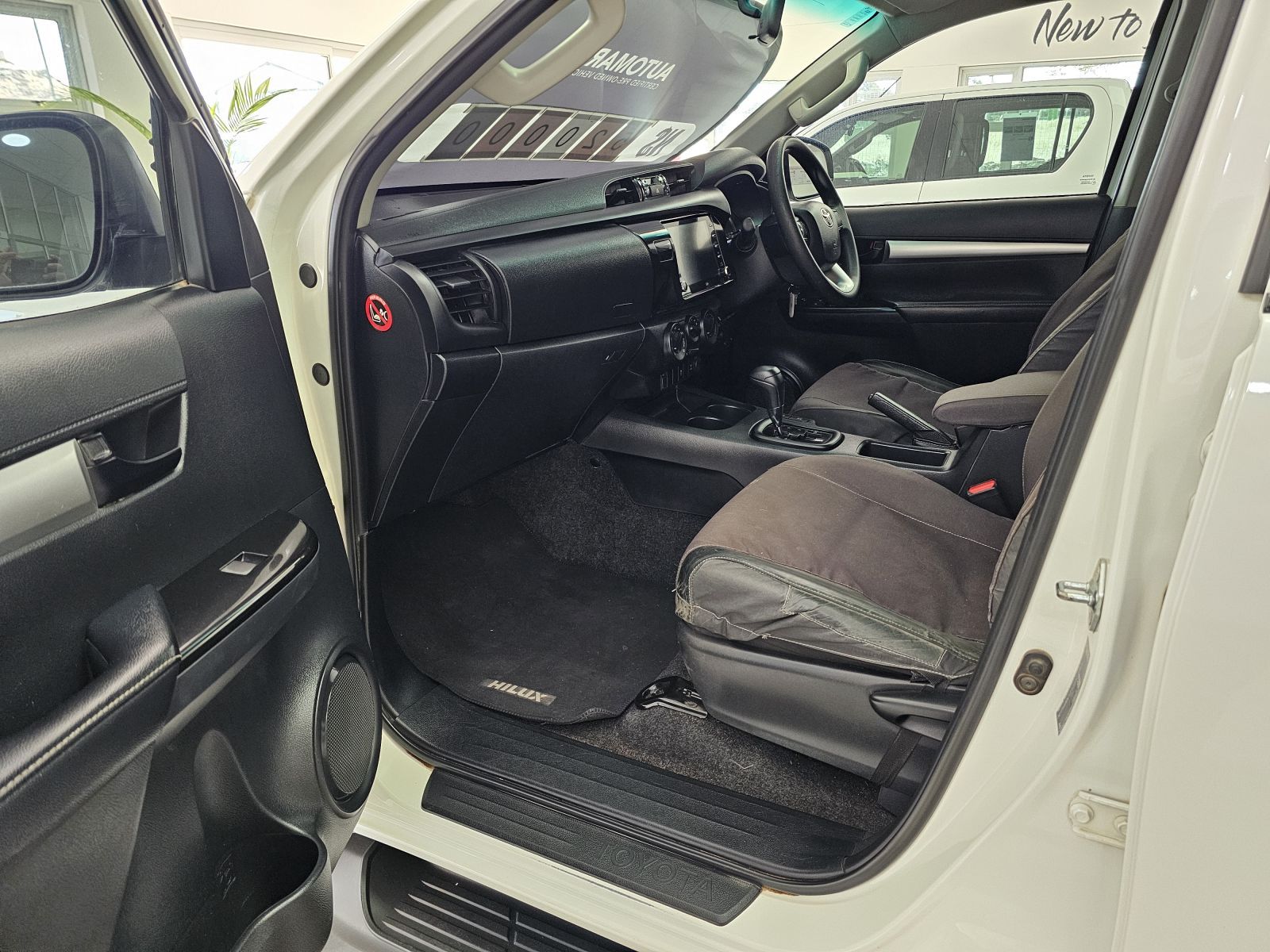 2020 Toyota Hilux photo 10
