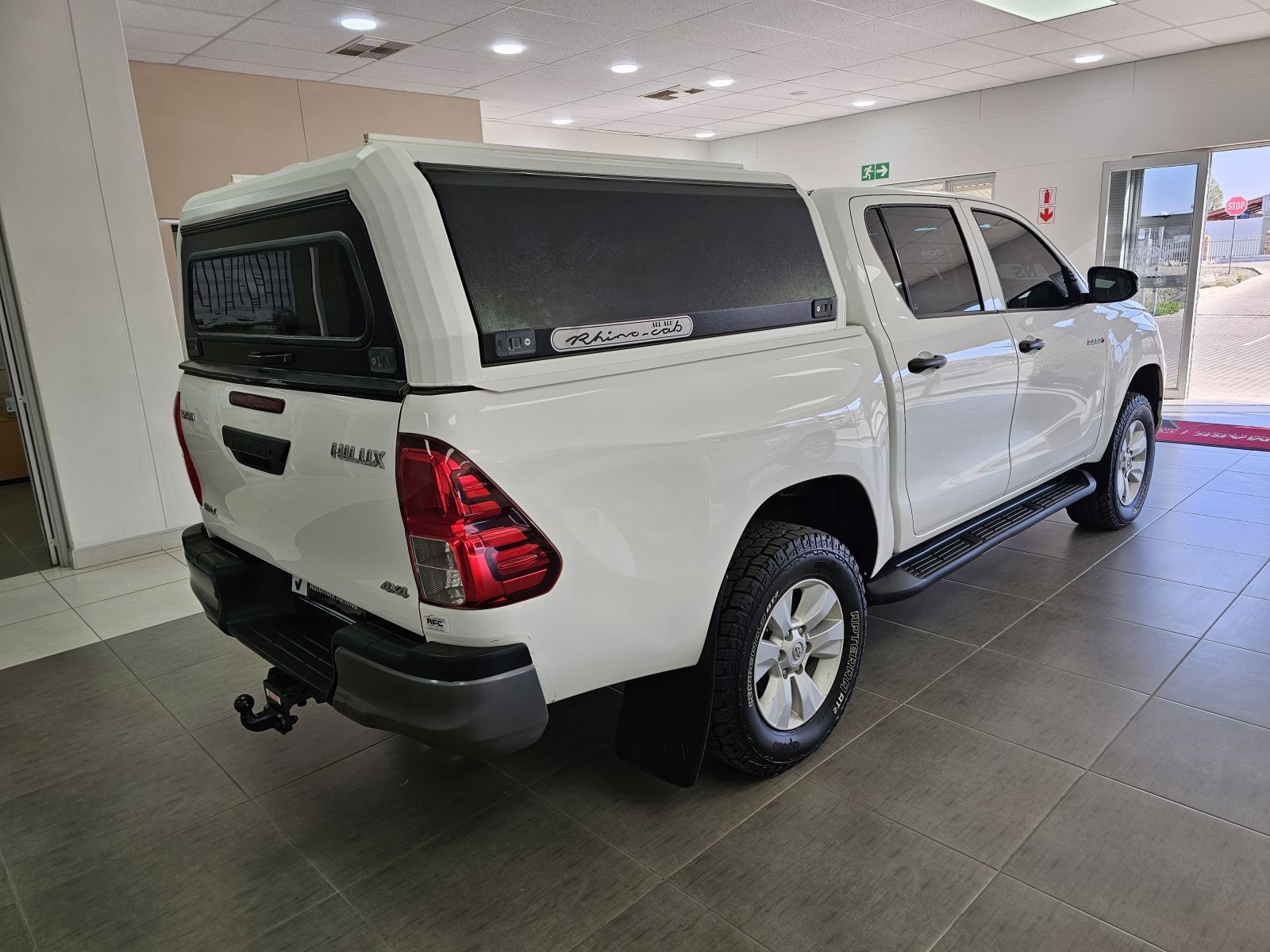 2020 Toyota Hilux photo 9