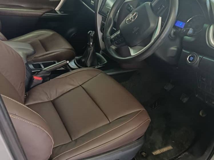 2017 Toyota Fortuner photo 6