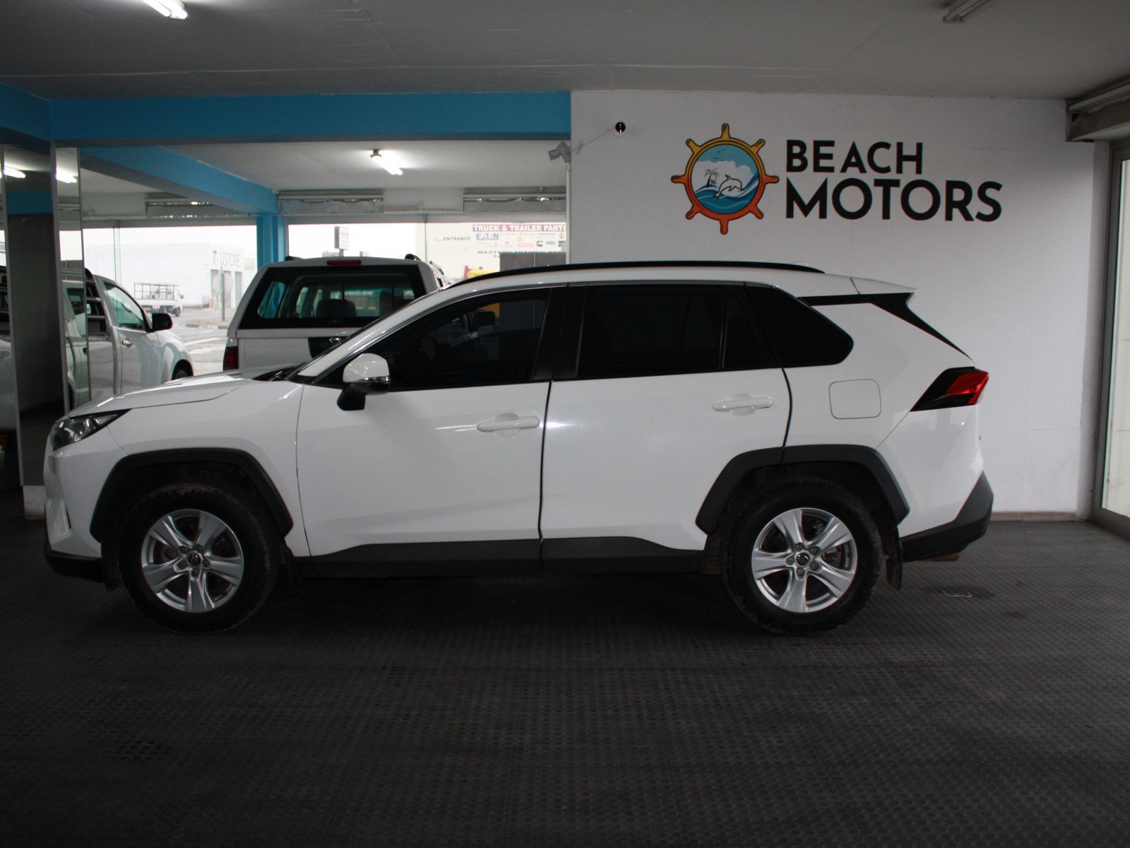 2019 Toyota Rav4 photo 1