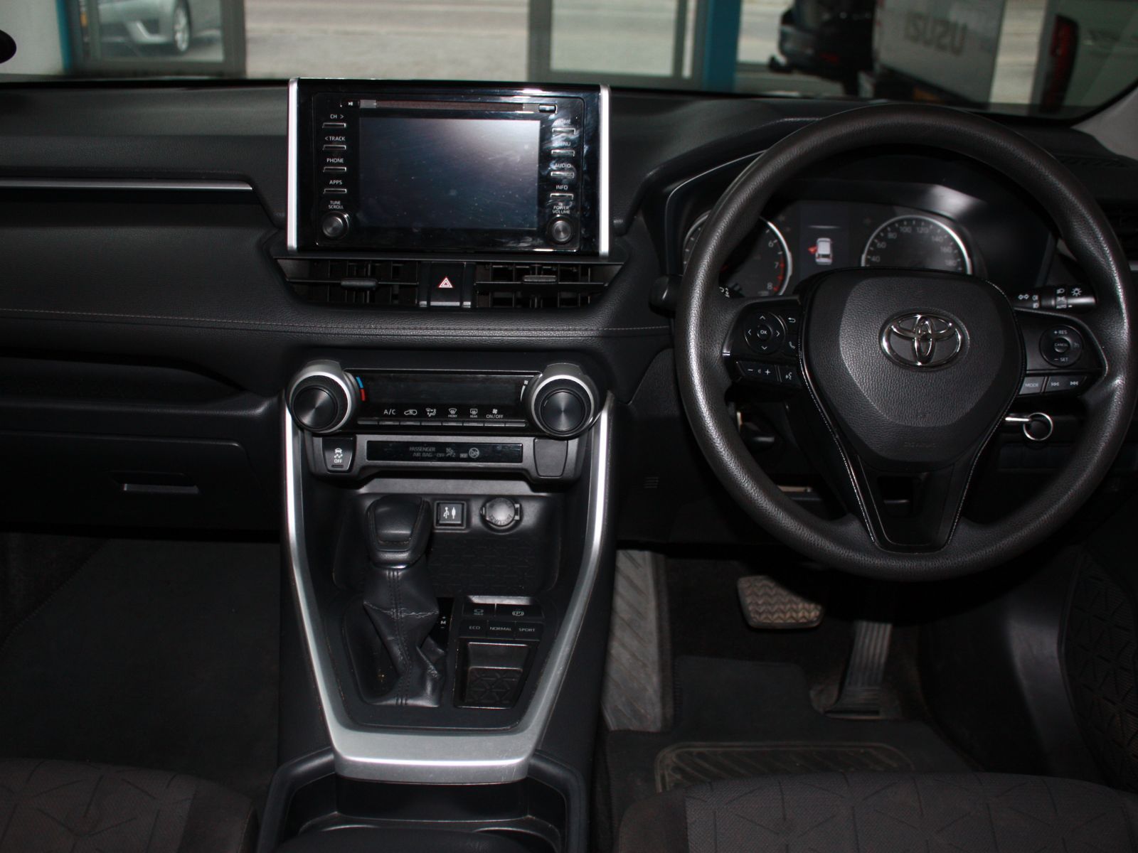 2019 Toyota Rav4 photo 5