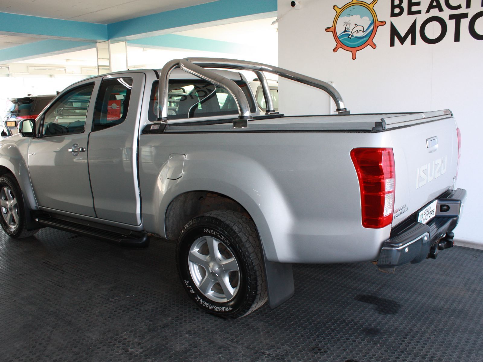2014 Isuzu KB Series photo 3