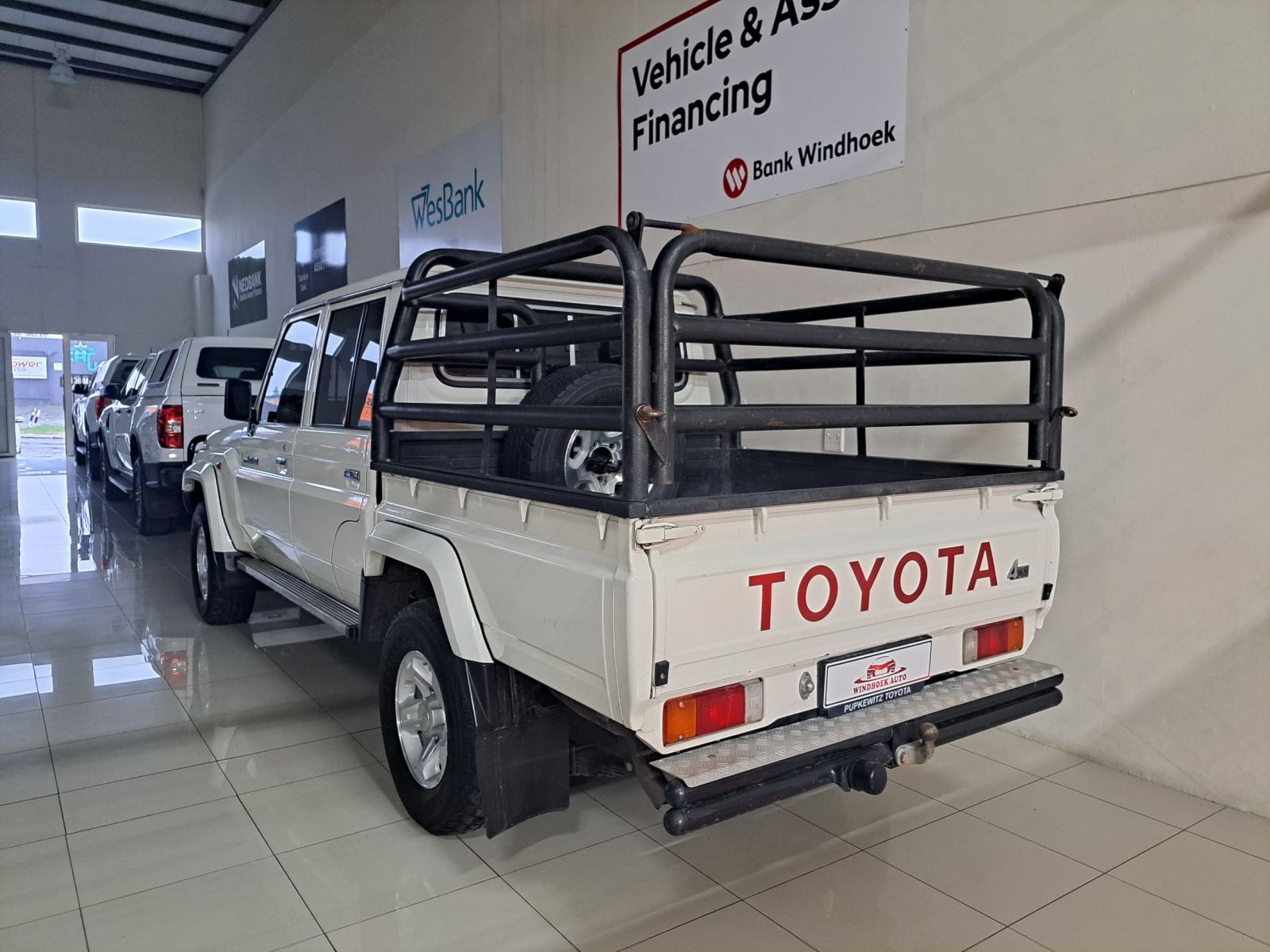 2023 Toyota Land Cruiser photo 6