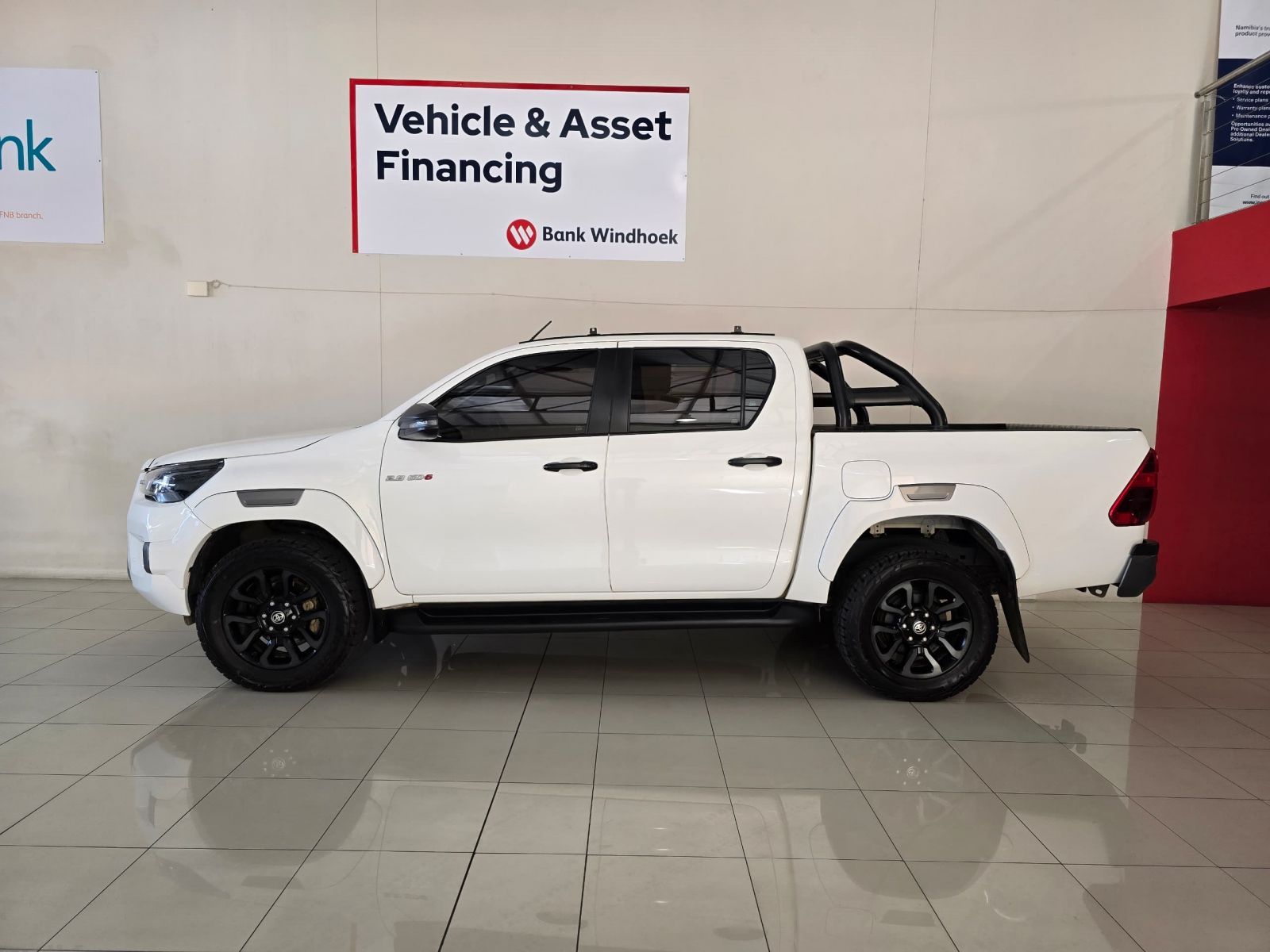 2021 Toyota Hilux photo 4