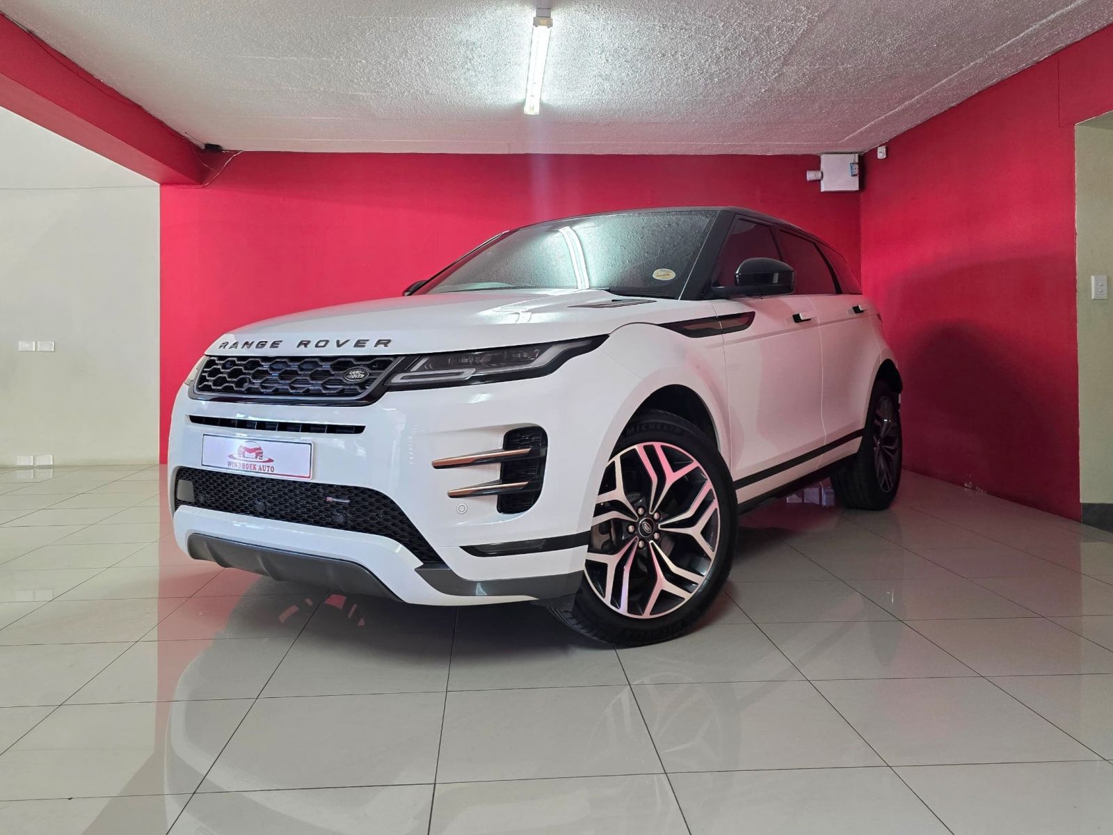 2022 Land Rover Range Rover photo 1