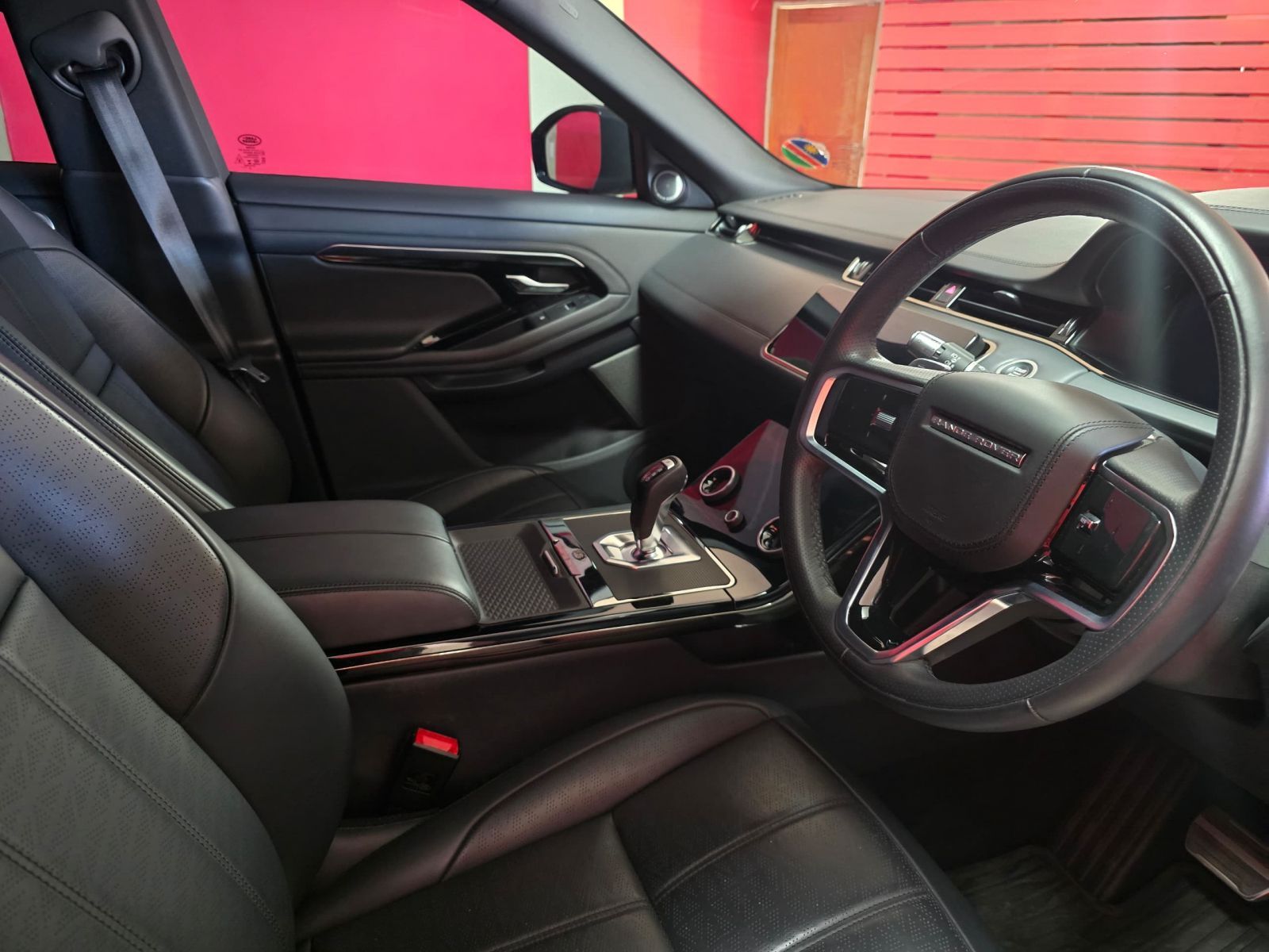 2022 Land Rover Range Rover photo 9