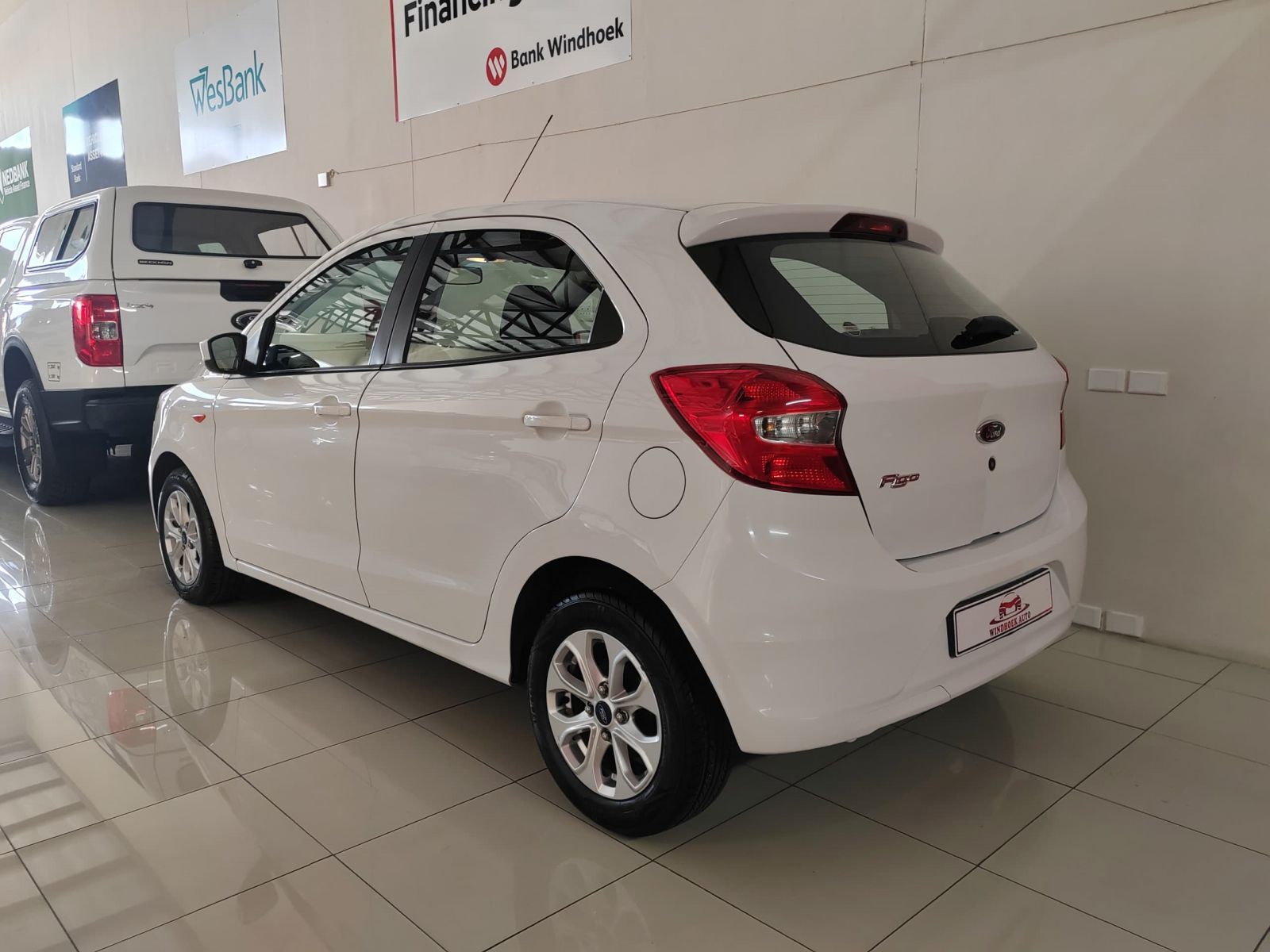 2018 Ford Figo photo 4