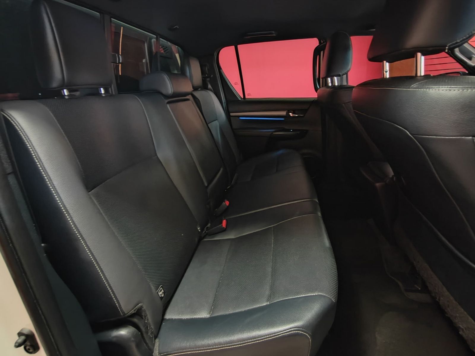 2023 Toyota Hilux photo 5