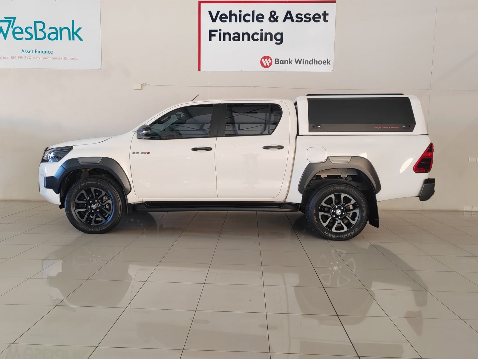 2023 Toyota Hilux photo 7