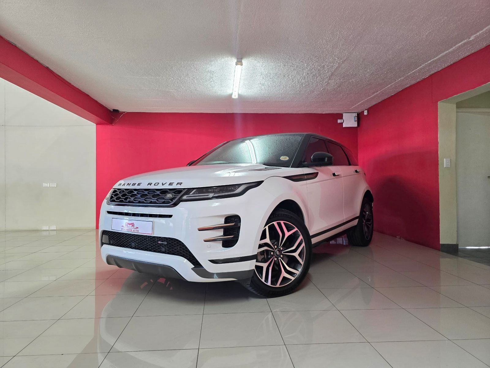 2022 Land Rover Range Rover photo 1
