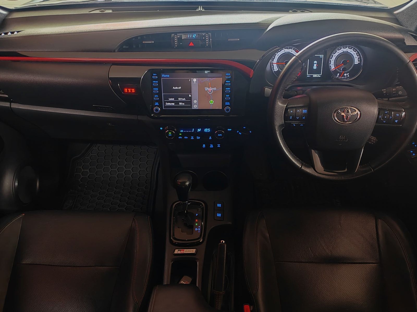 2020 Toyota Hilux photo 5