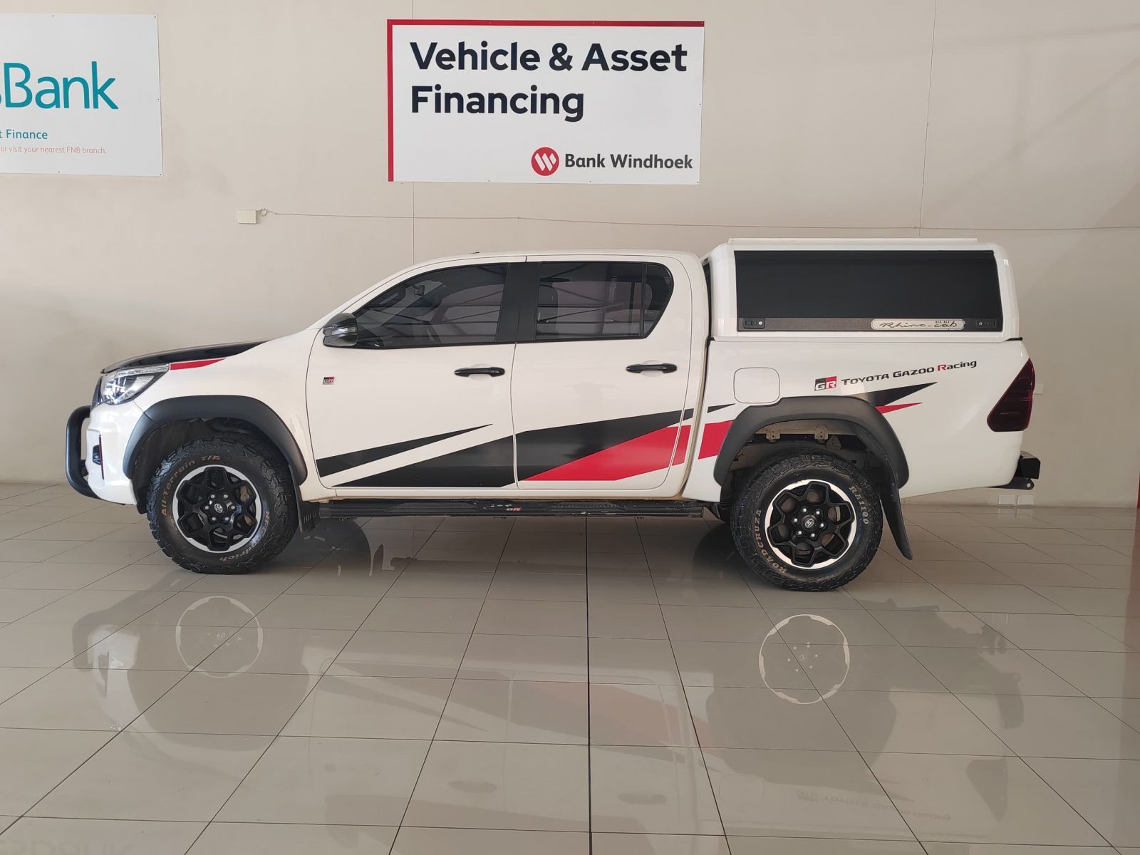 2020 Toyota Hilux photo 8