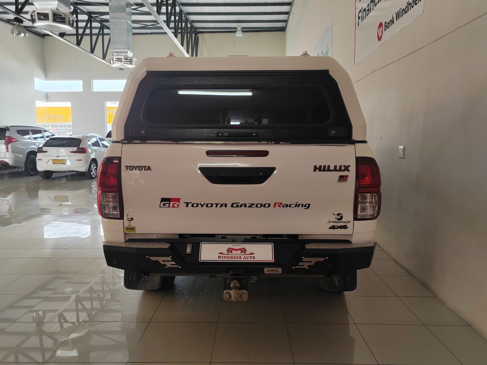 2020 Toyota Hilux photo 9