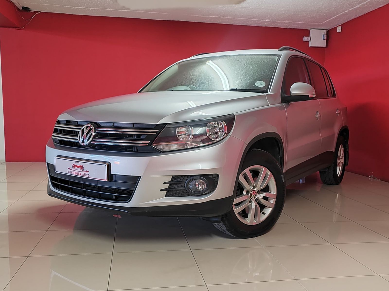 2016 Volkswagen Tiguan photo 1