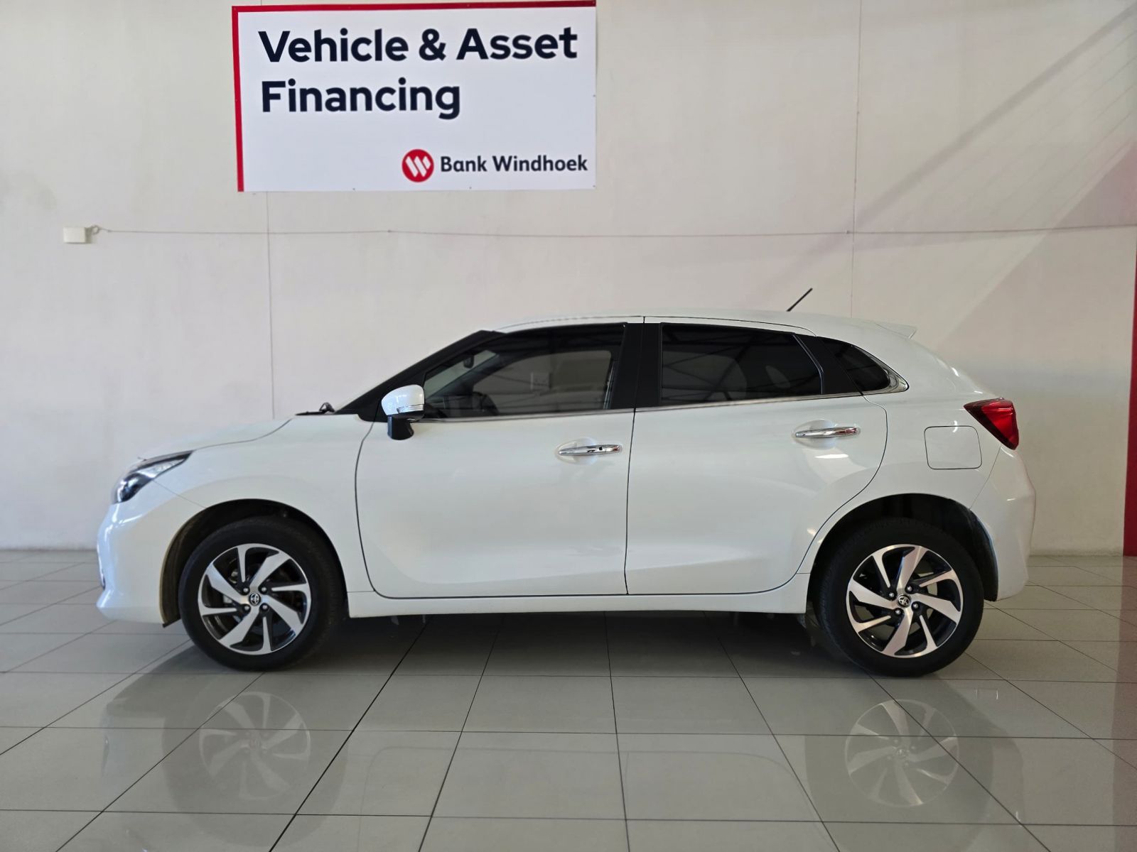 2024 Toyota Starlet photo 4