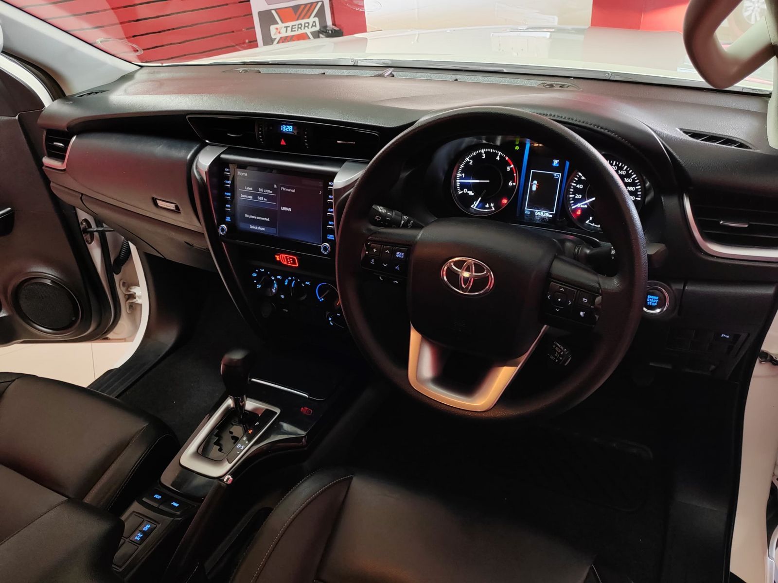 2023 Toyota Fortuner photo 5