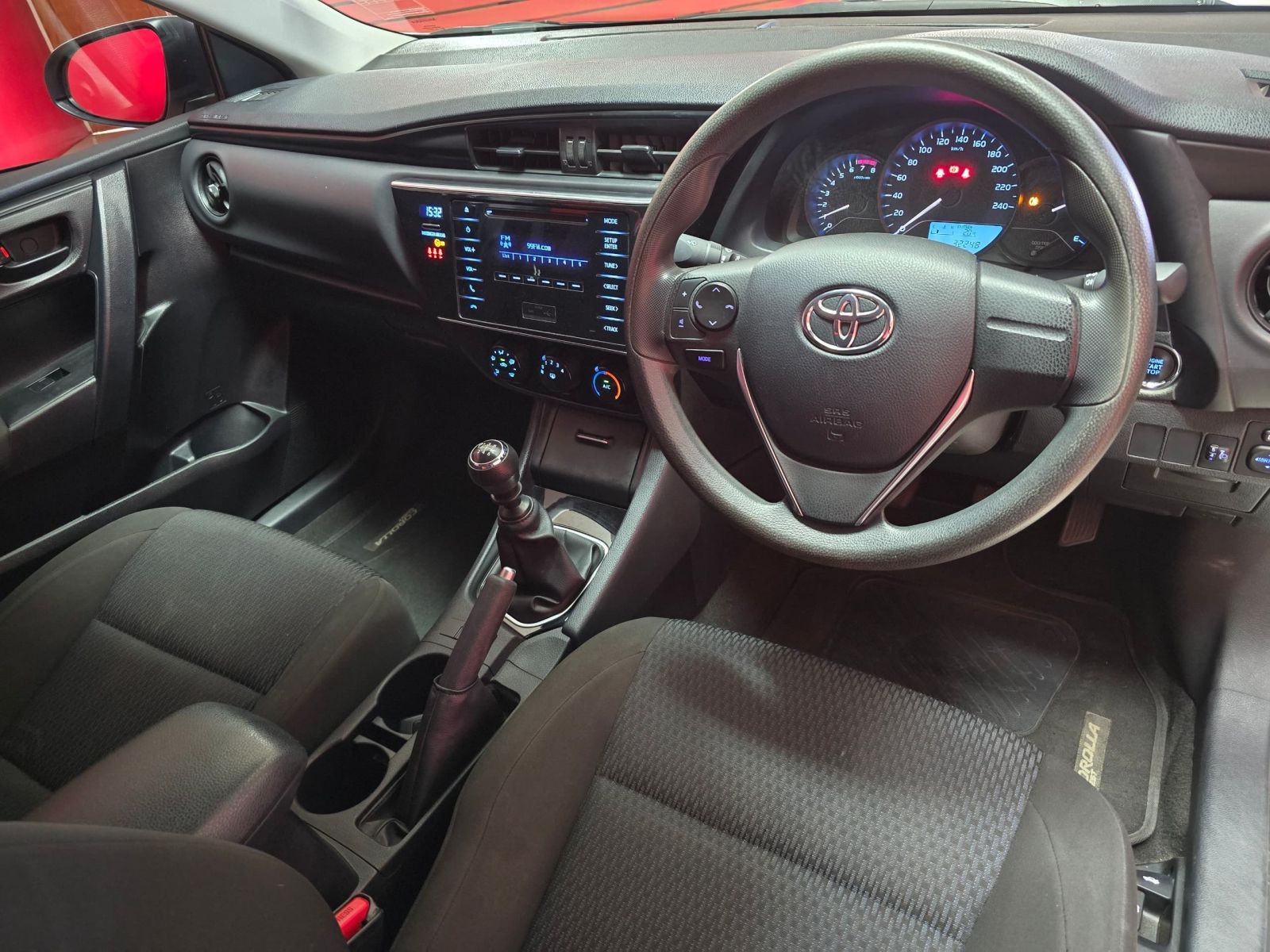 2021 Toyota Corolla photo 6