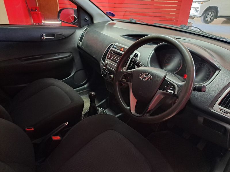 2014 Hyundai i20 photo 5