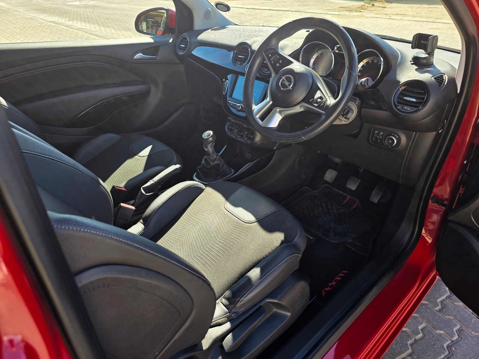 2017 Opel Adam photo 11