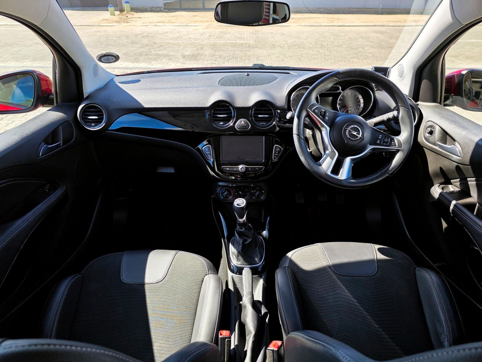 2017 Opel Adam photo 13