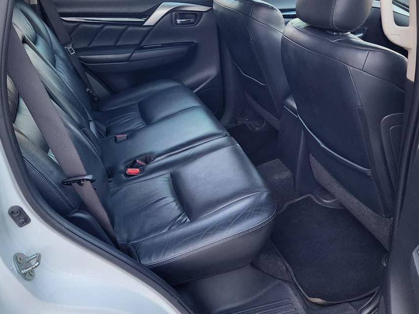 2019 Mitsubishi Pajero photo 15