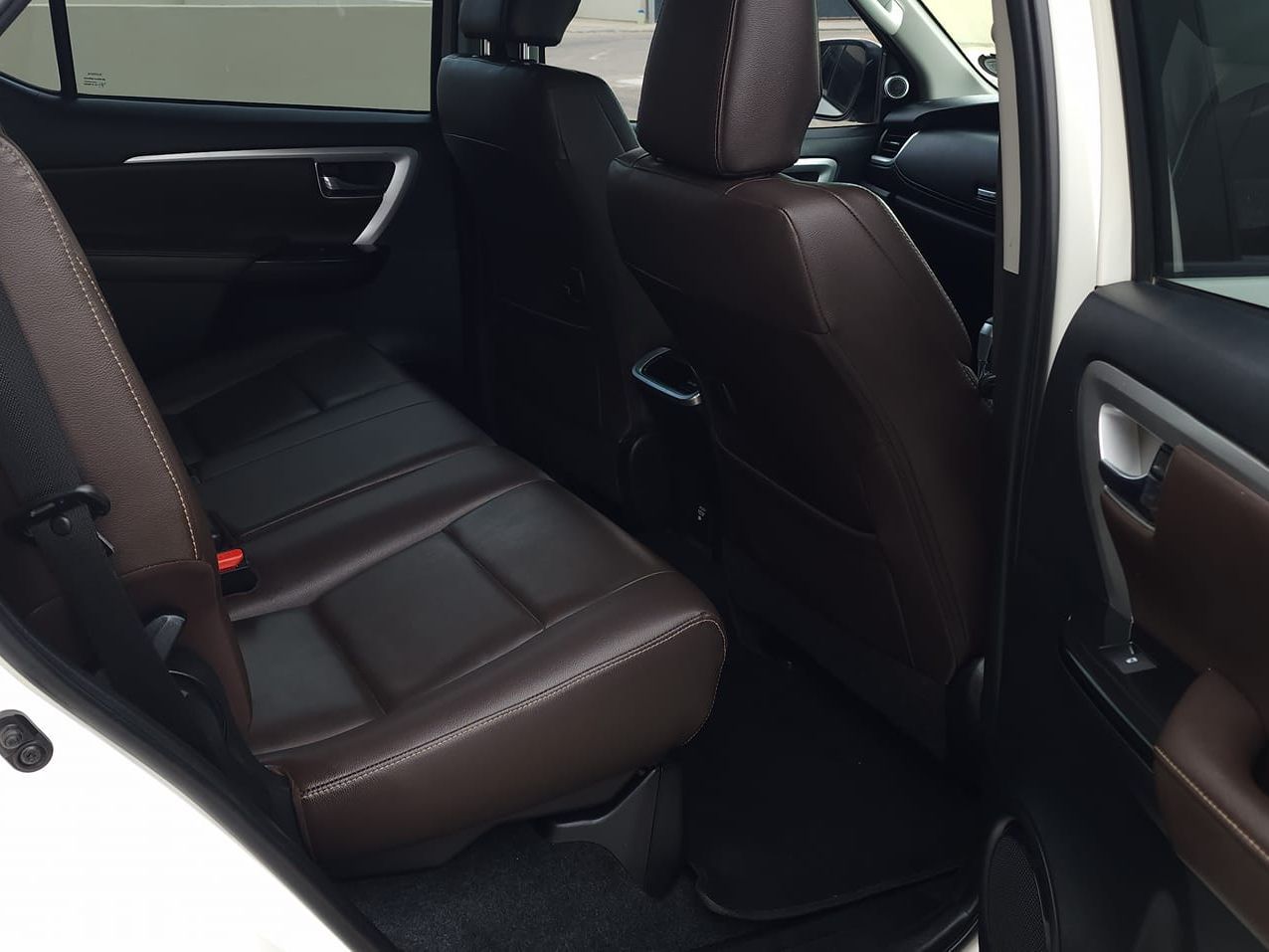 2020 Toyota Fortuner photo 15