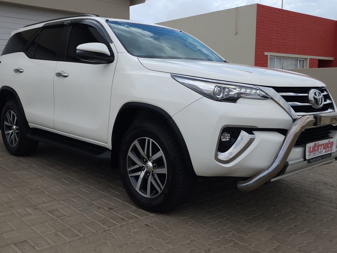 2020 Toyota Fortuner photo 4