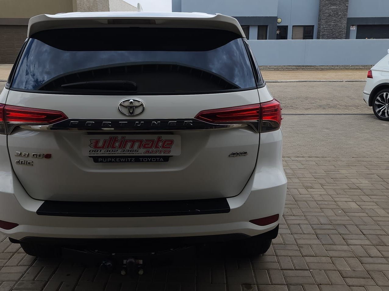 2020 Toyota Fortuner photo 8