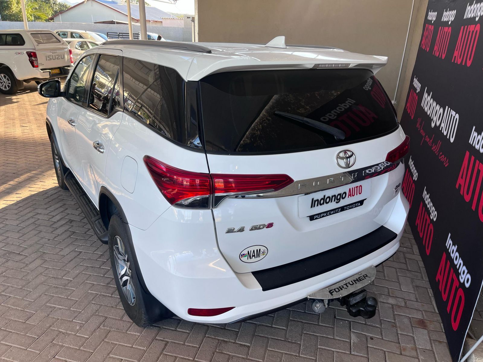 2019 Toyota Fortuner photo 4