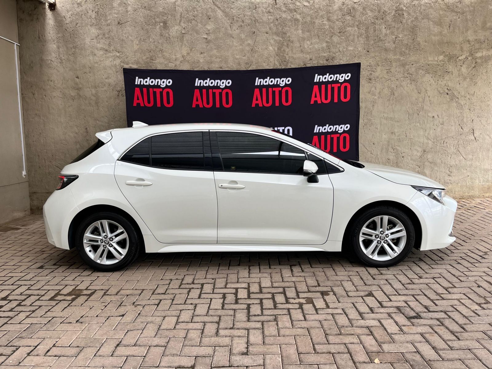 2019 Toyota Corolla photo 3