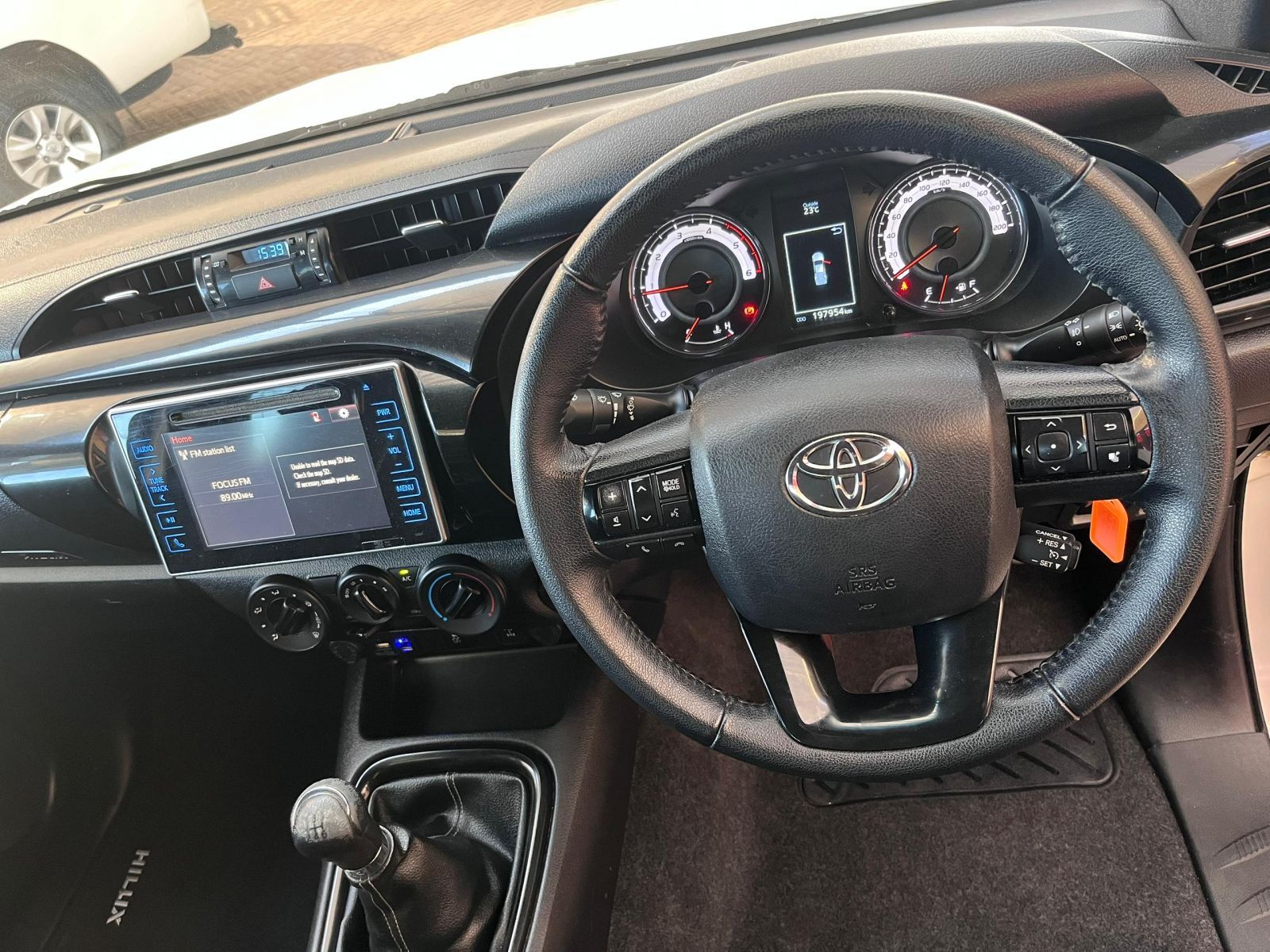 2019 Toyota Hilux photo 5