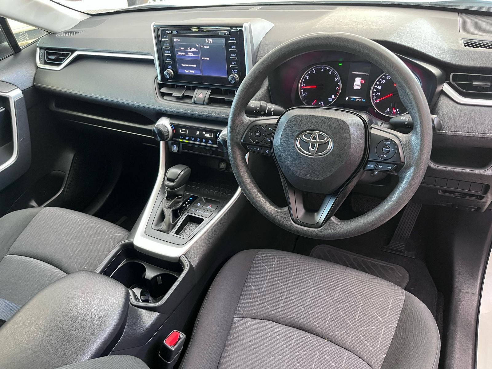 2019 Toyota Rav4 photo 5