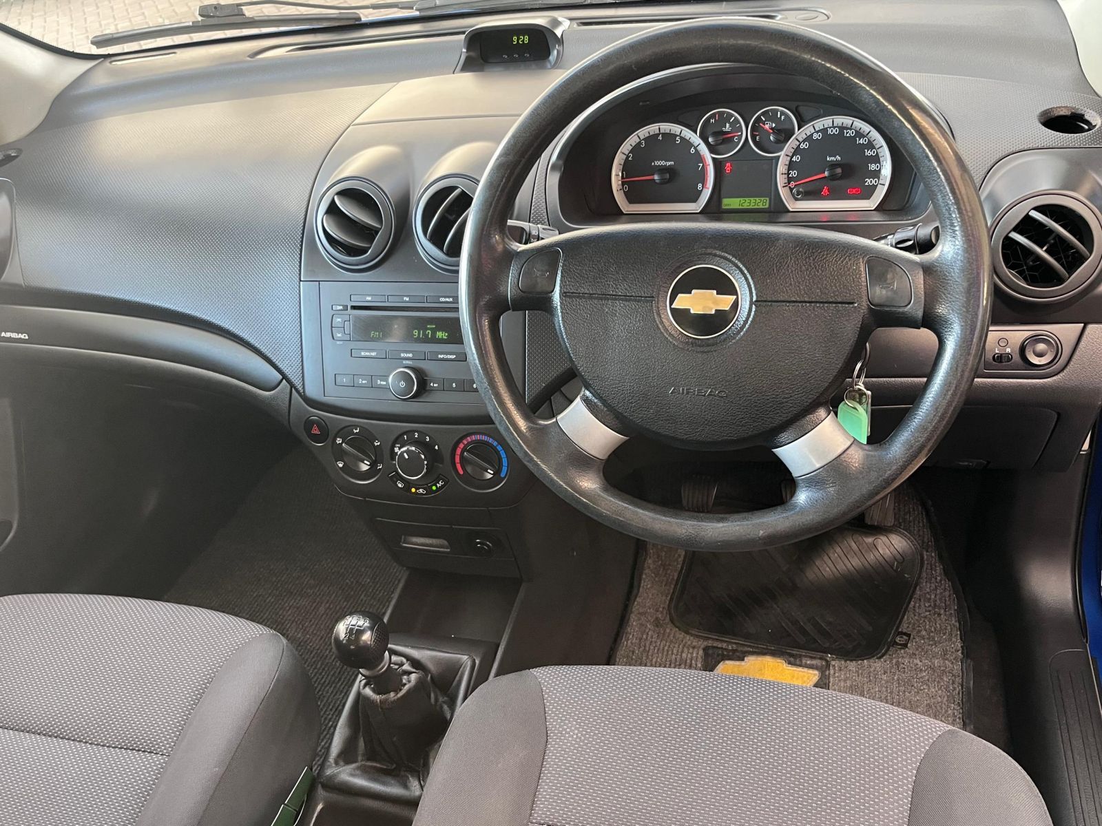 2010 Chevrolet Aveo photo 5