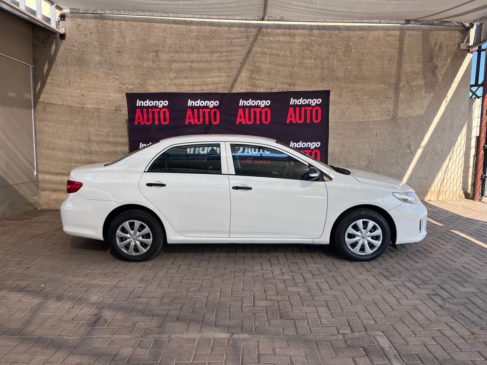 2012 Toyota Corolla photo 3